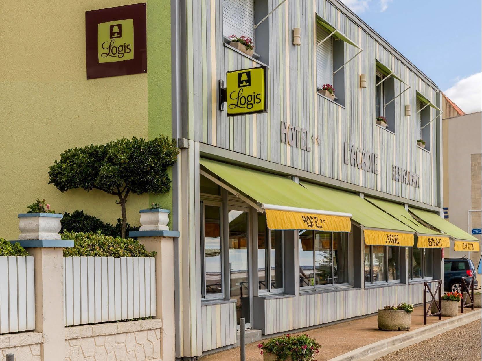 Acadie Saint Victor - Hotel Restaurant - Face Mer - Chatelaillon Plage Exterior photo